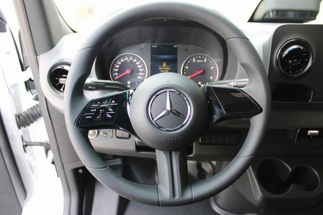 New 2025 Mercedes-Benz Sprinter 2500 image 6