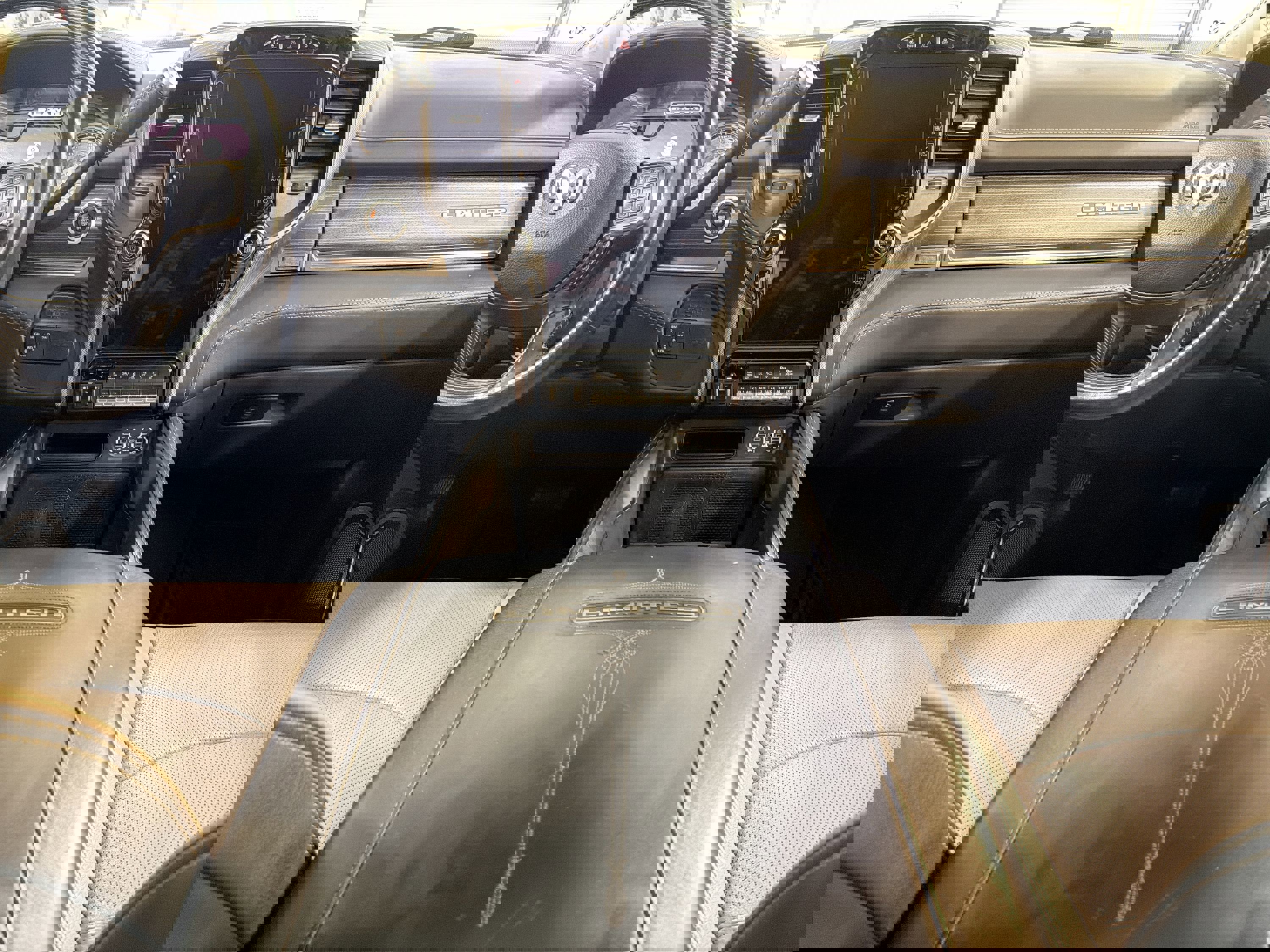 Used 2022 RAM 3500 Limited image 22