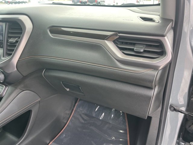 Used 2023 GMC Acadia AT4 w/ Trailering Package image 56