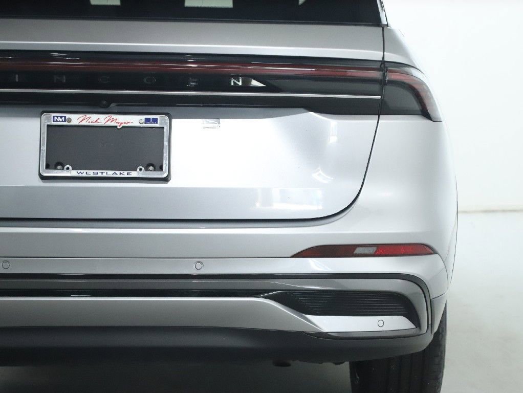 Used 2025 Lincoln Nautilus Reserve w/ Jet Appearance Package AWD/4WD image 44