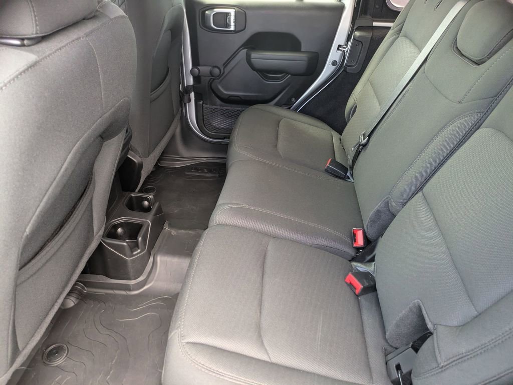 Used 2022 Jeep Wrangler Unlimited Sport image 21