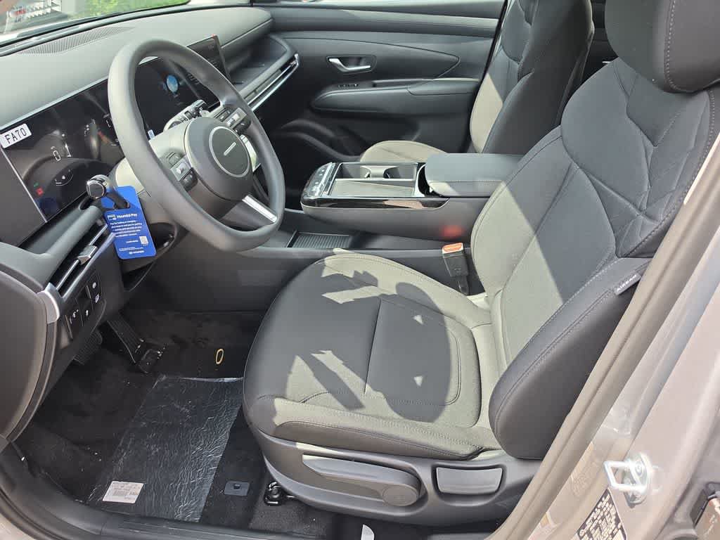 New 2026 Hyundai Tucson Blue SE FWD image 16