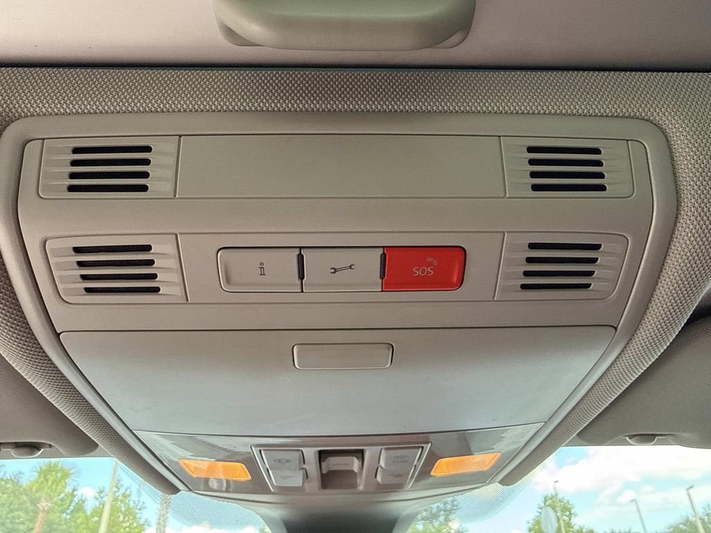 Used 2019 Volkswagen Jetta SEL FWD image 45