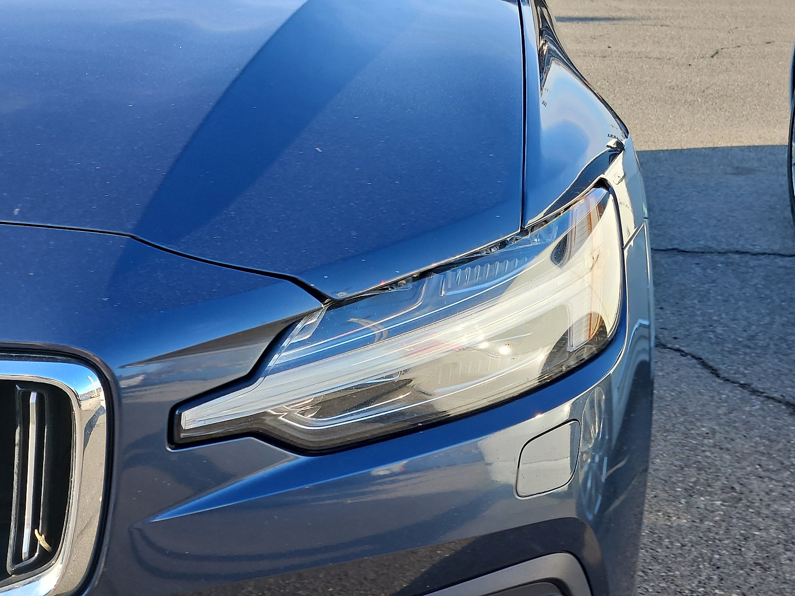 Used 2019 Volvo S60 T6 Inscription image 4