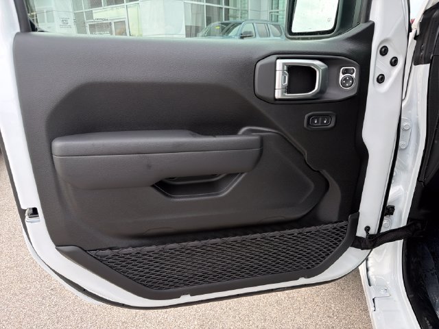 New 2026 Jeep Wrangler Unlimited Sport AWD/4WD image 9