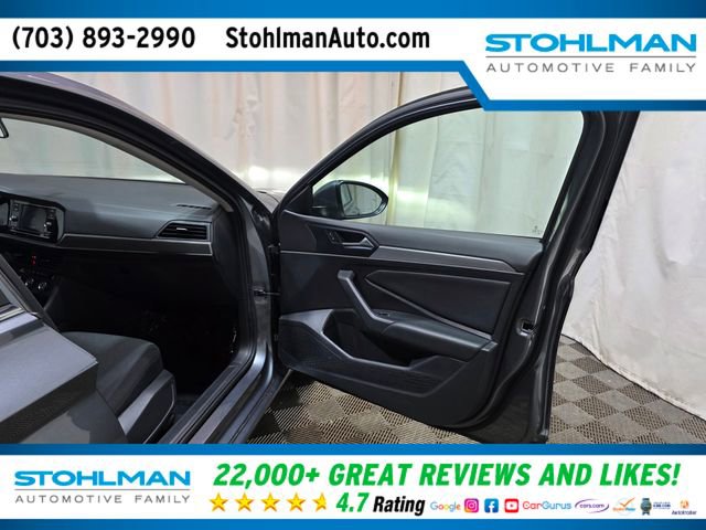 Used 2019 Volkswagen Jetta S w/ Driver Assistance Package FWD image 31
