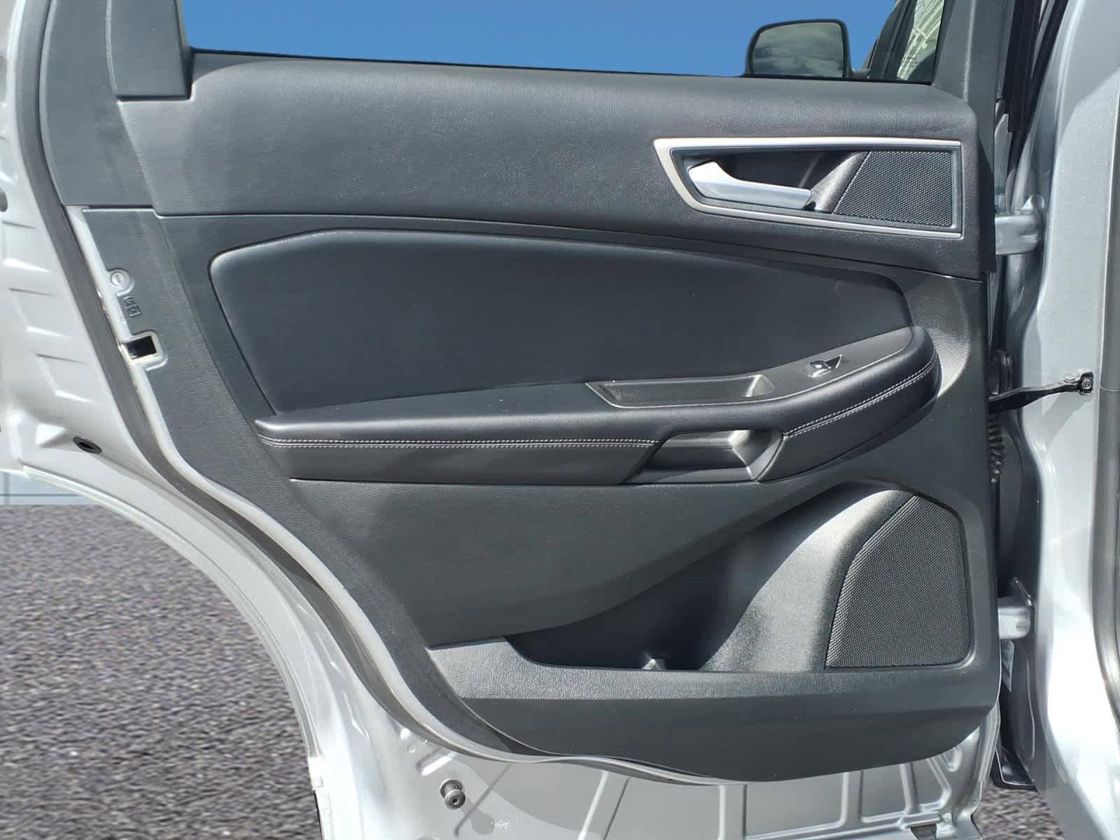 Used 2024 Ford Edge SEL w/ Convenience Package AWD/4WD image 28