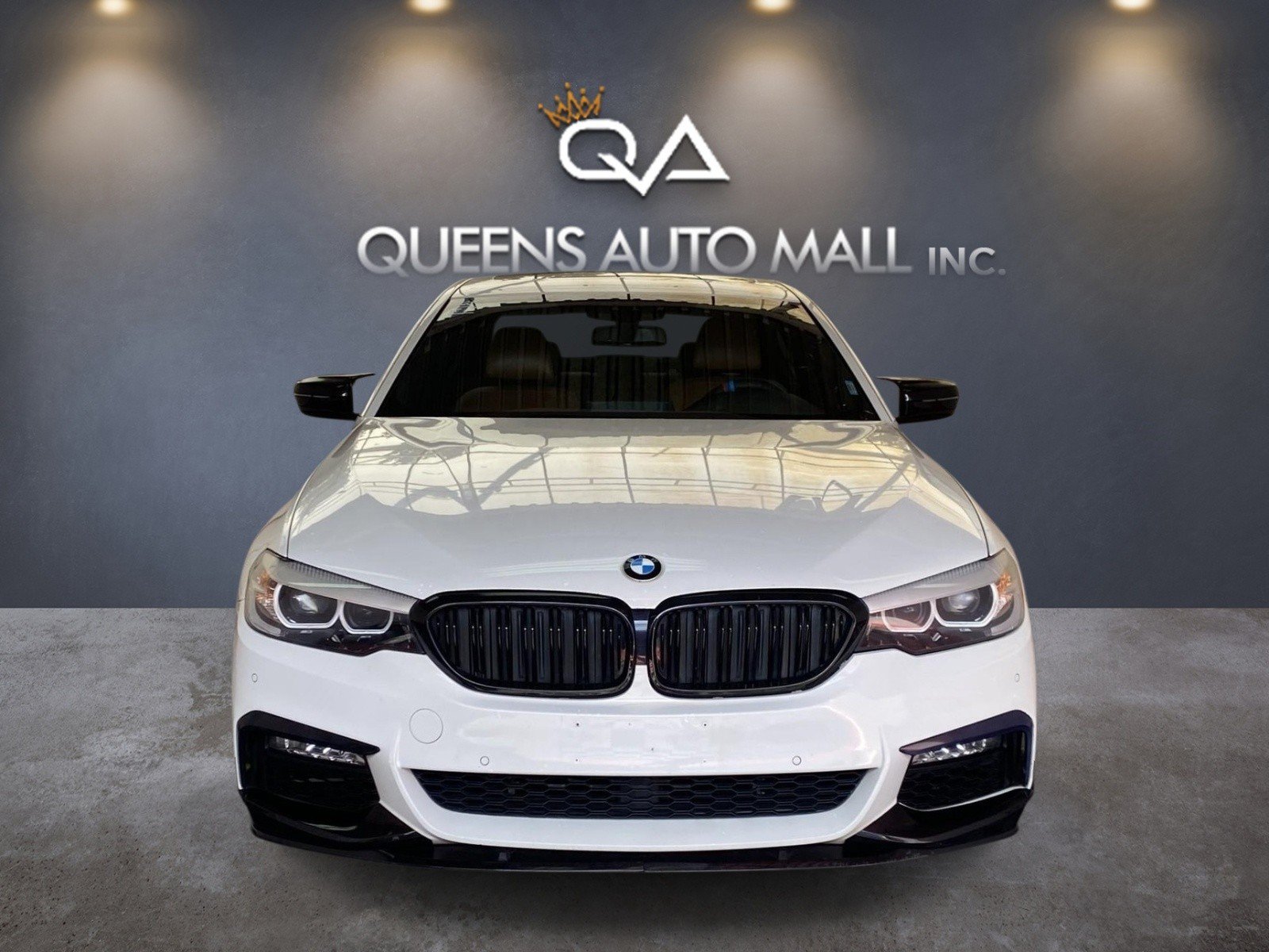 Used 2017 BMW 530i xDrive AWD/4WD image 2