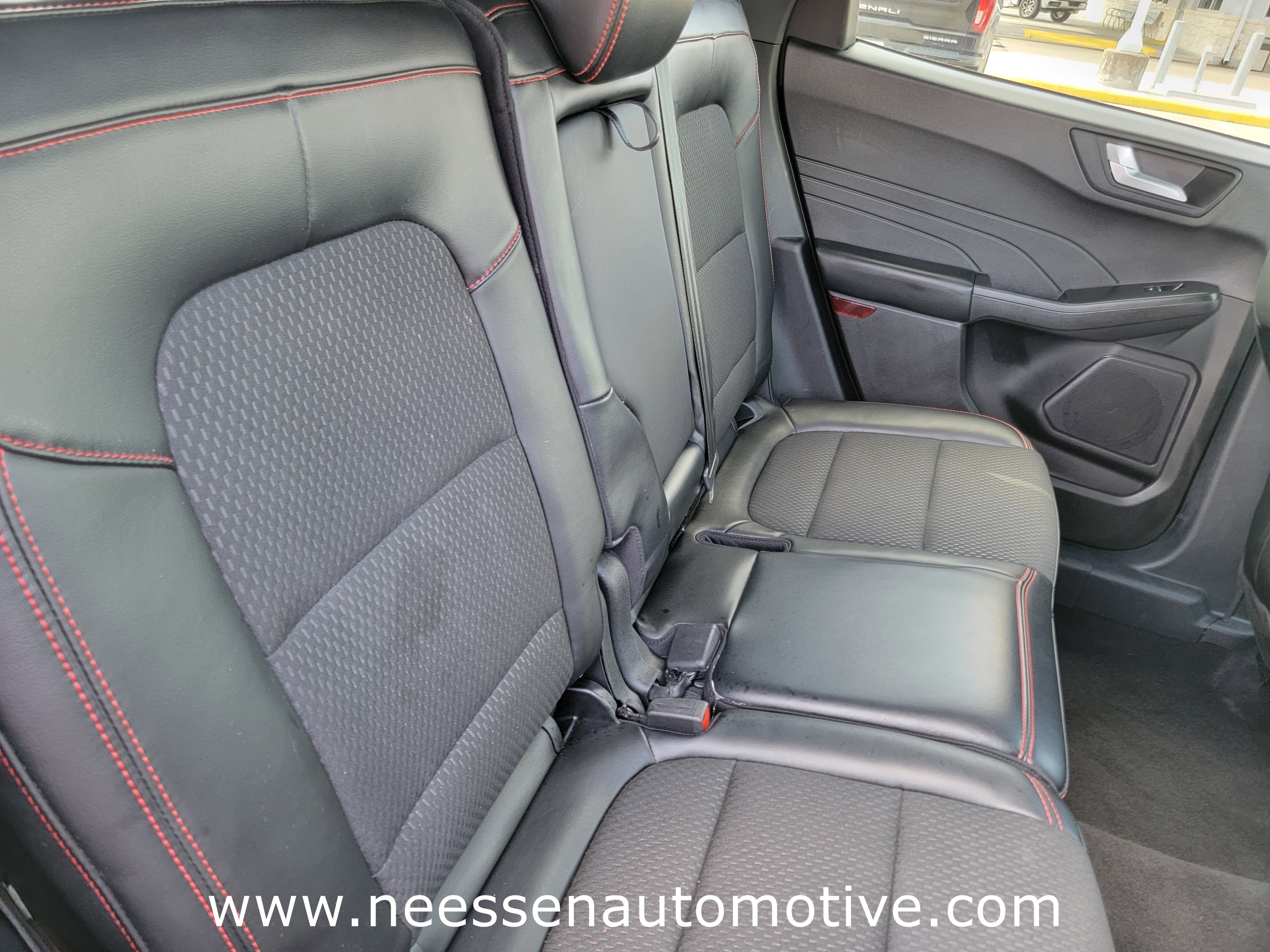 Used 2023 Ford Escape ST-Line w/ Tech Pack #1 image 12