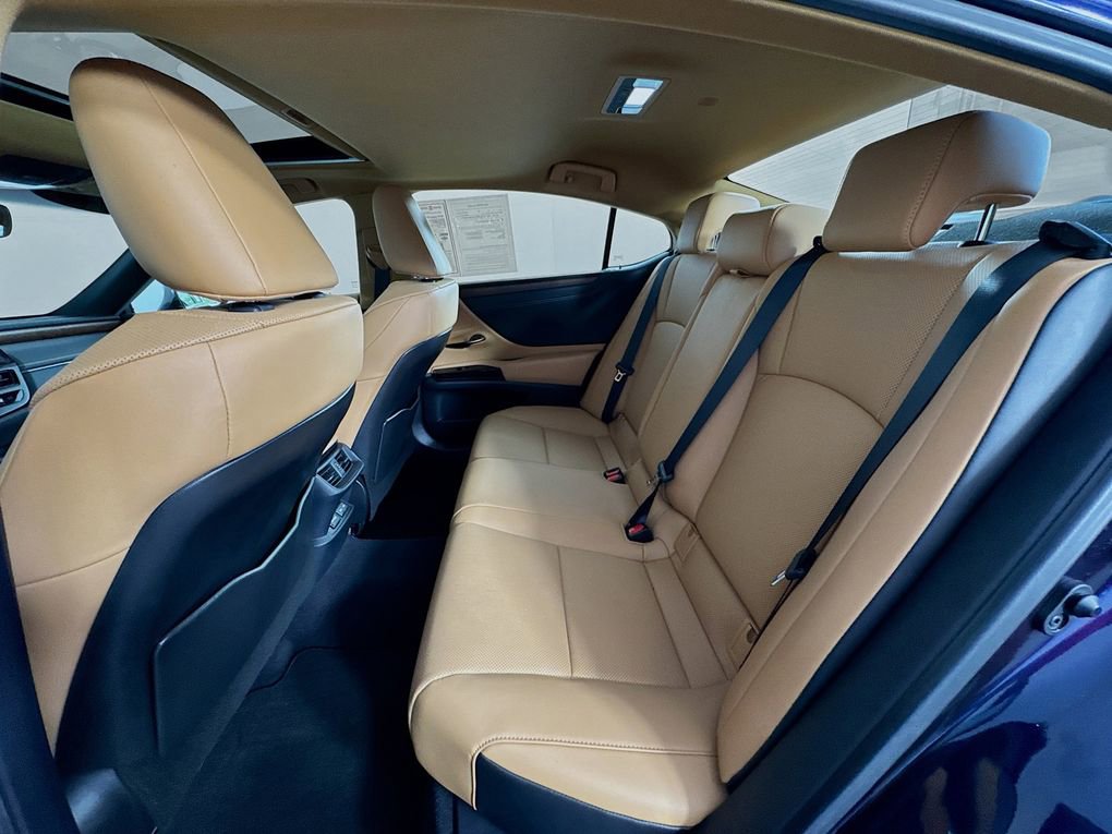 Used 2025 Lexus ES 350 350 image 23