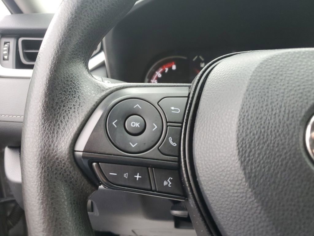 Used 2023 Toyota RAV4 LE image 16