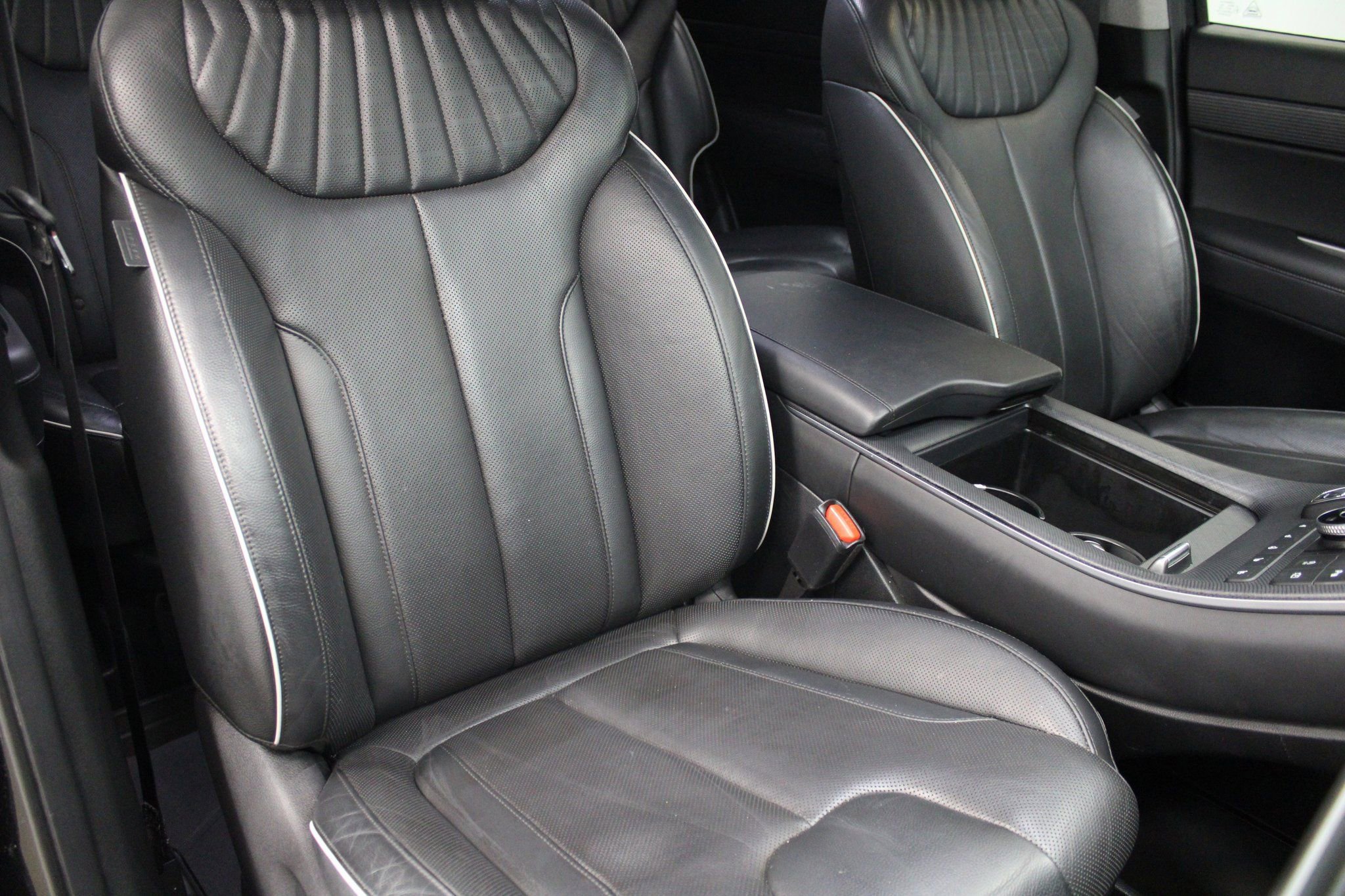 Used 2023 Hyundai Palisade Limited w/ Cargo Package image 33