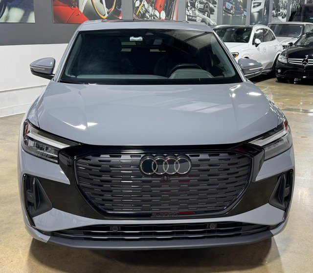 Used 2024 Audi Q4 e-tron Premium Plus AWD/4WD image 8