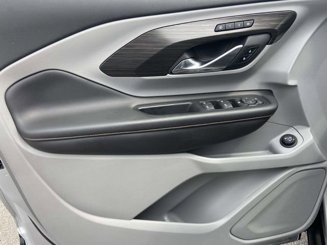 Used 2018 GMC Terrain SLT w/ Preferred Package image 14