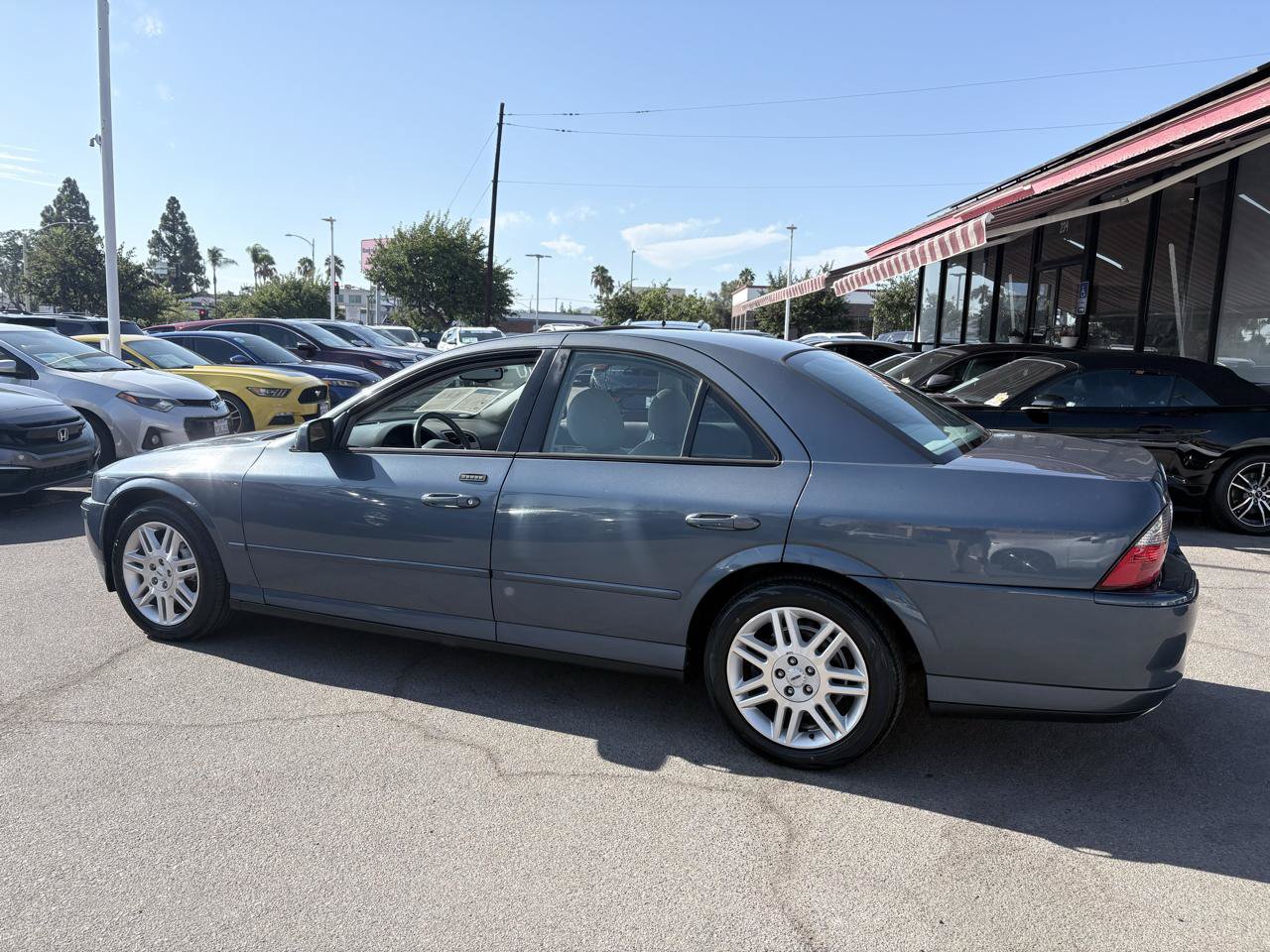 Used 2005 Lincoln LS RWD image 3