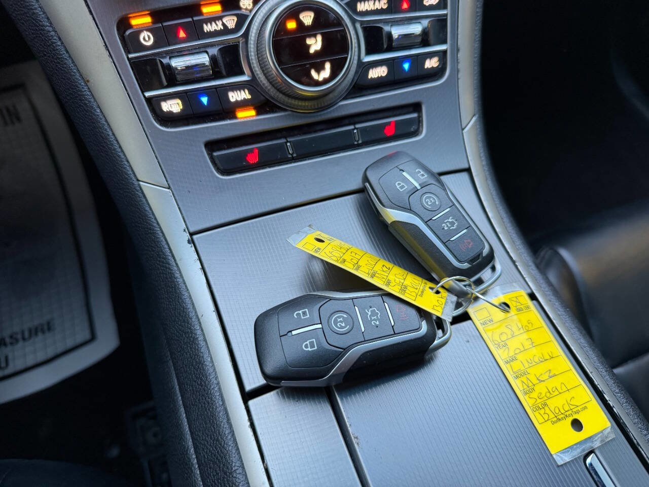 Used 2017 Lincoln MKZ Premiere image 57