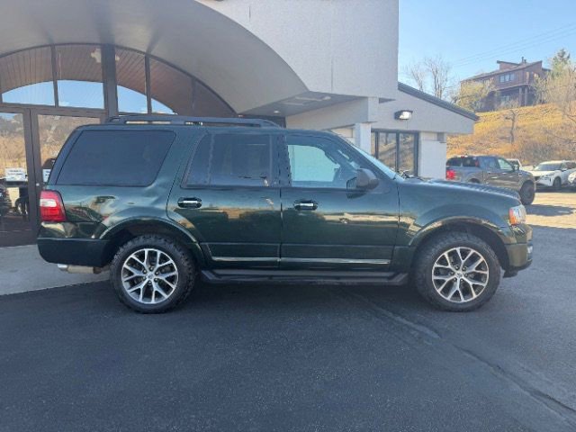 Used 2016 Ford Expedition XLT w/ Equipment Group 202A AWD/4WD image 5