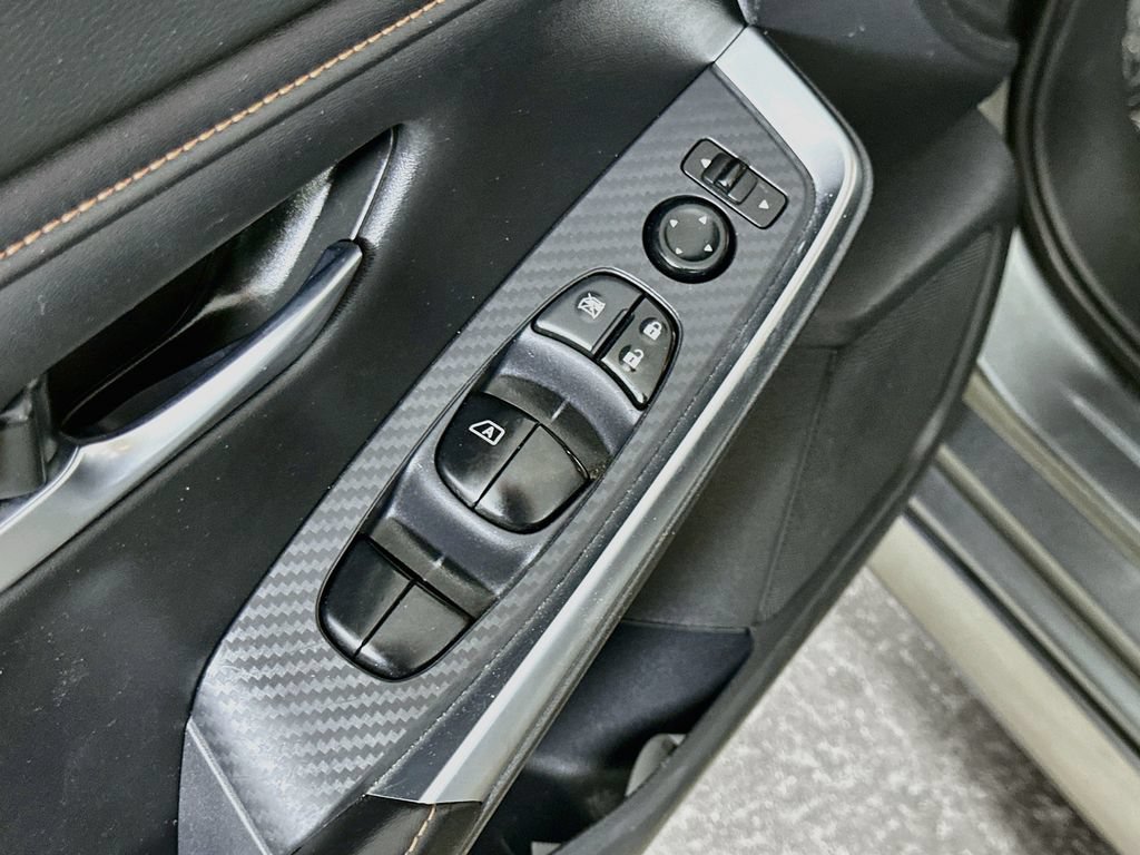 Used 2021 Nissan Sentra SR w/ Lighting Package FWD image 21