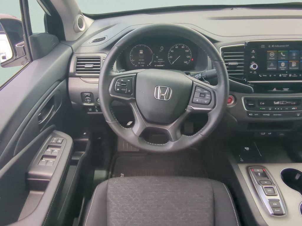 Certified 2025 Honda Ridgeline Sport+ image 13