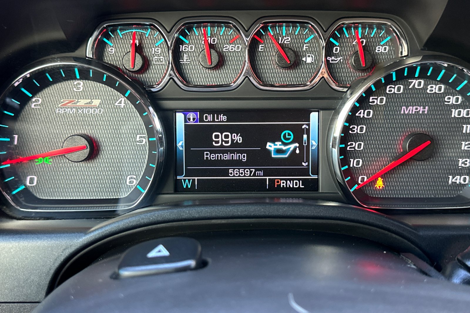 Used 2018 Chevrolet Silverado 1500 LT w/ All Star Edition AWD/4WD image 38