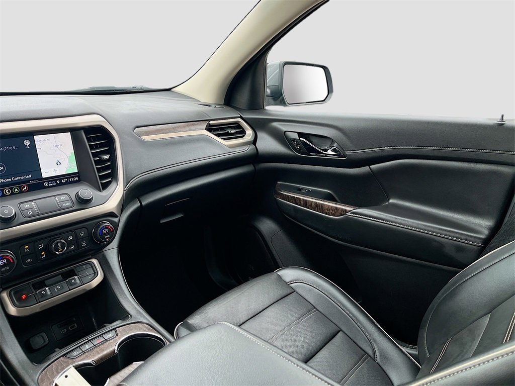 Used 2022 GMC Acadia Denali w/ Denali Ultimate Package image 24