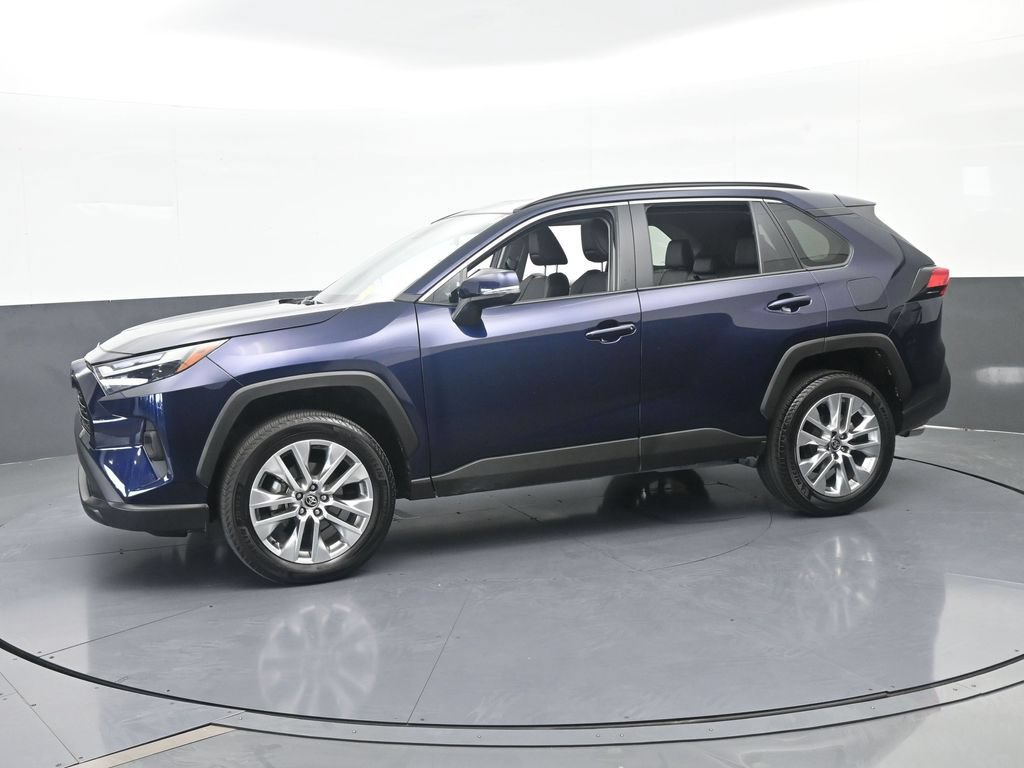 Used 2025 Toyota RAV4 XLE Premium FWD image 2