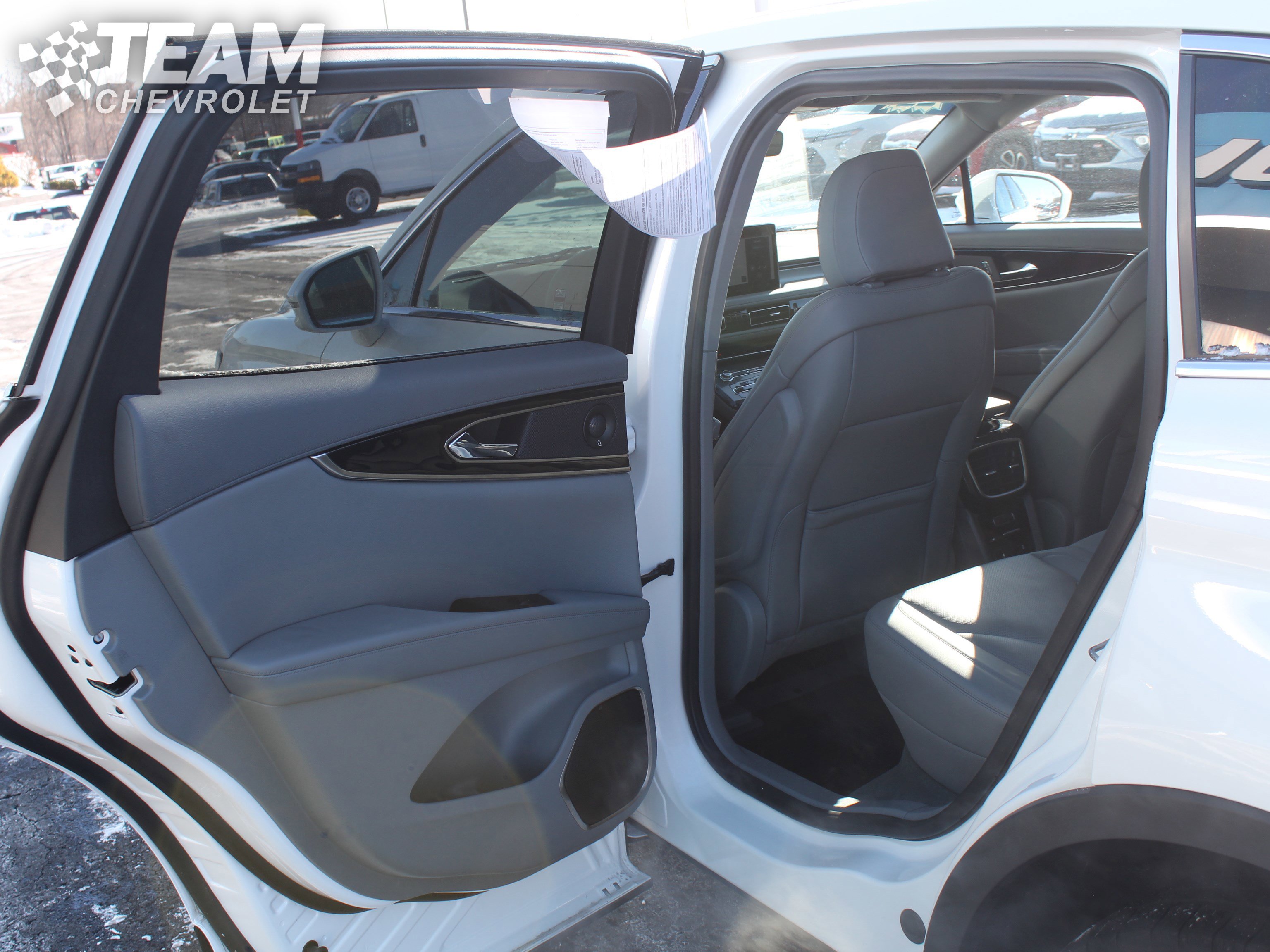 Used 2022 Lincoln Nautilus Reserve image 21