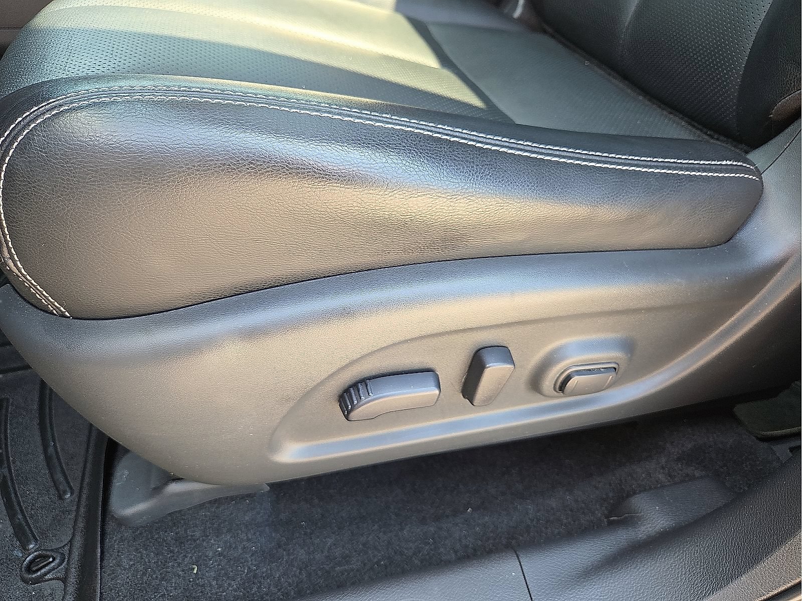 Used 2019 Nissan Murano SL w/ SL Technology Package FWD image 14