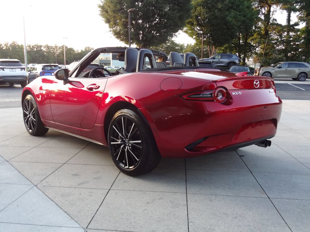 New 2026 MAZDA MX-5 Miata Grand Touring RWD image 3
