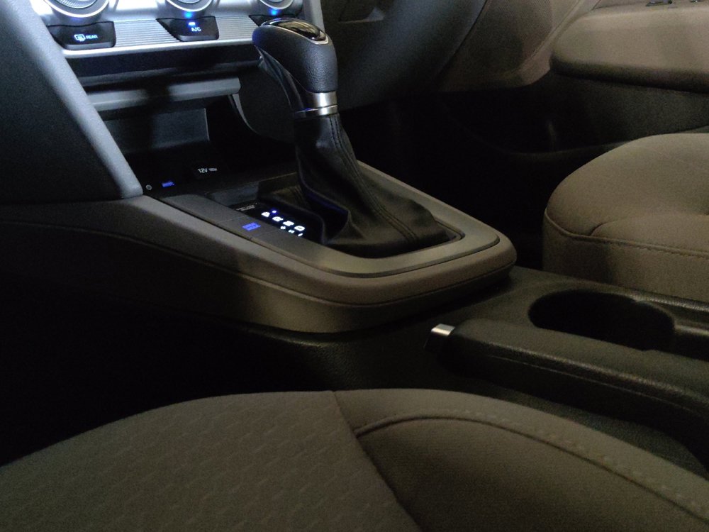 Used 2019 Hyundai Elantra SEL image 26