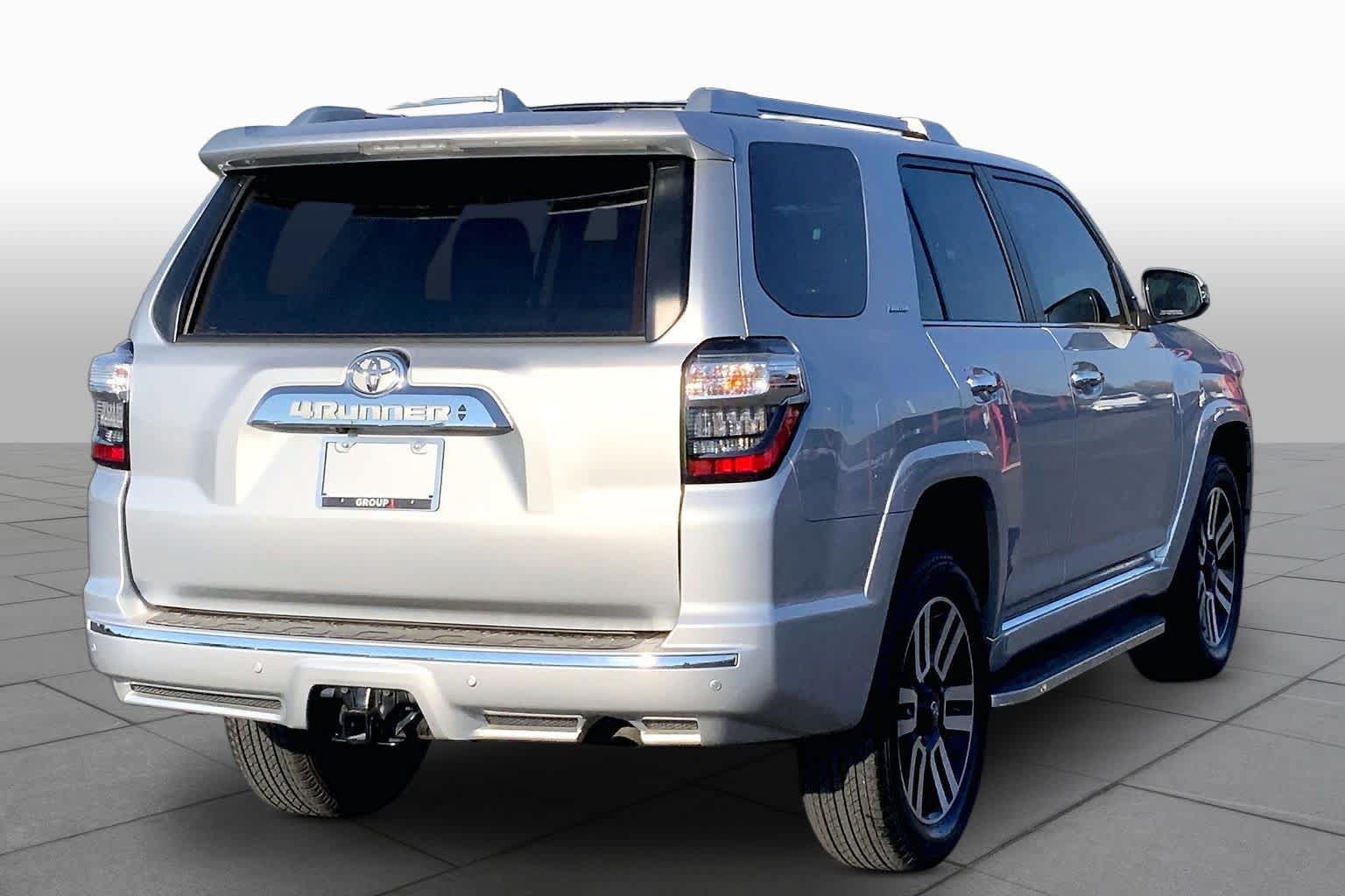 Used 2024 Toyota 4Runner Limited AWD/4WD image 13