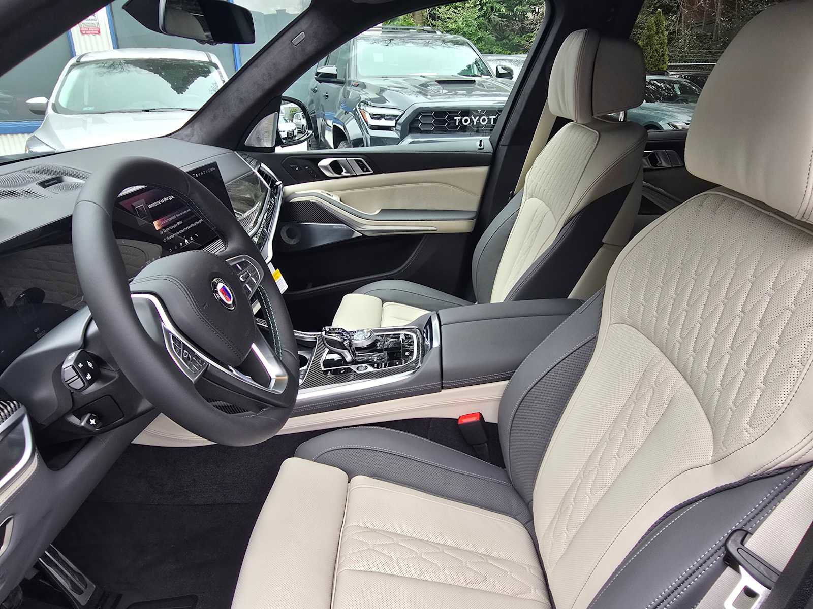 New 2026 BMW ALPINA XB7 image 22