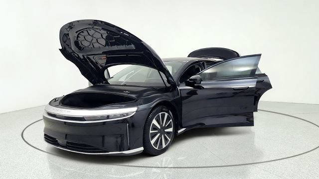 Used 2025 Lucid Air Pure RWD image 13