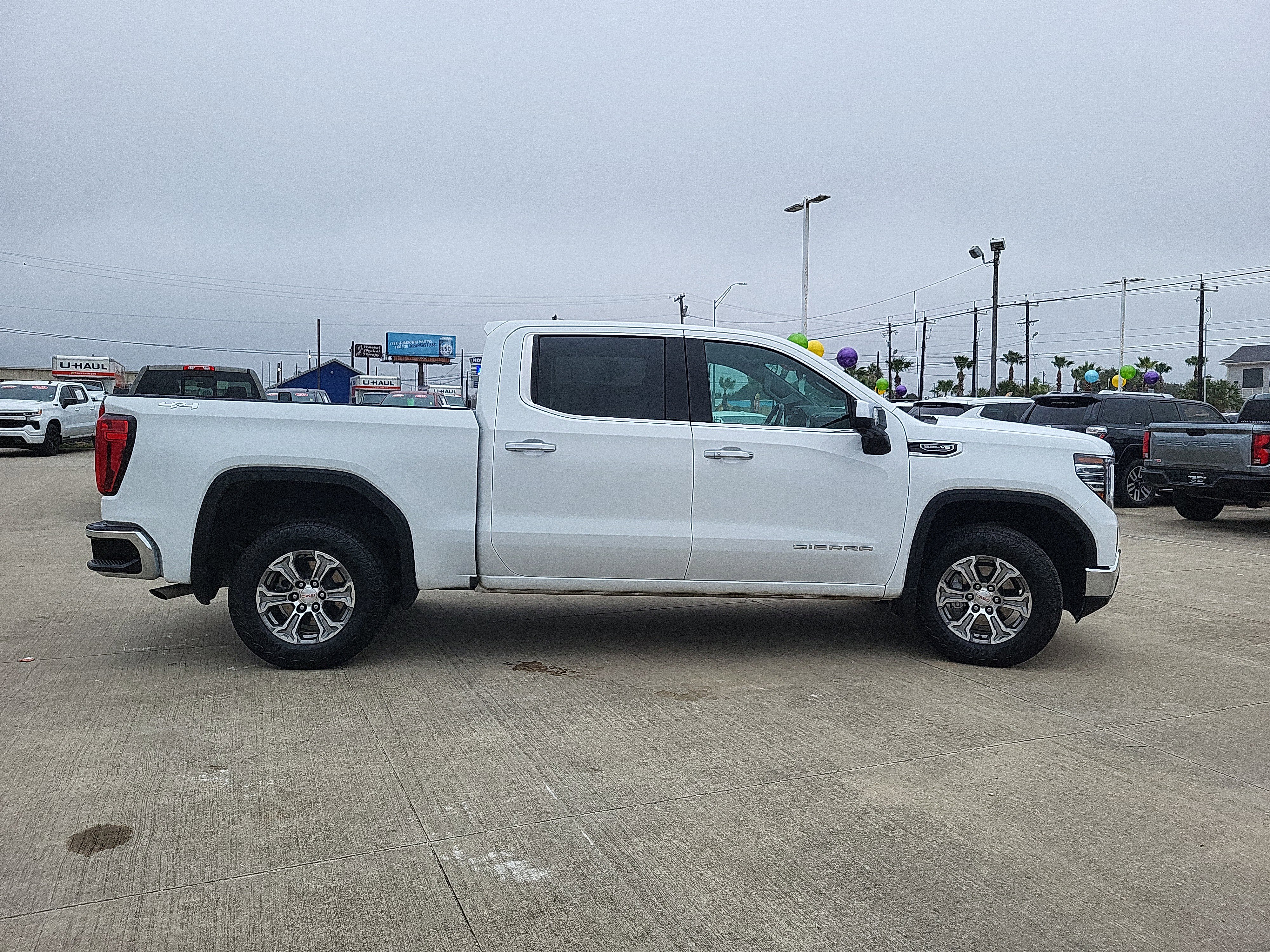 Used 2025 GMC Sierra 1500 SLT AWD/4WD image 5