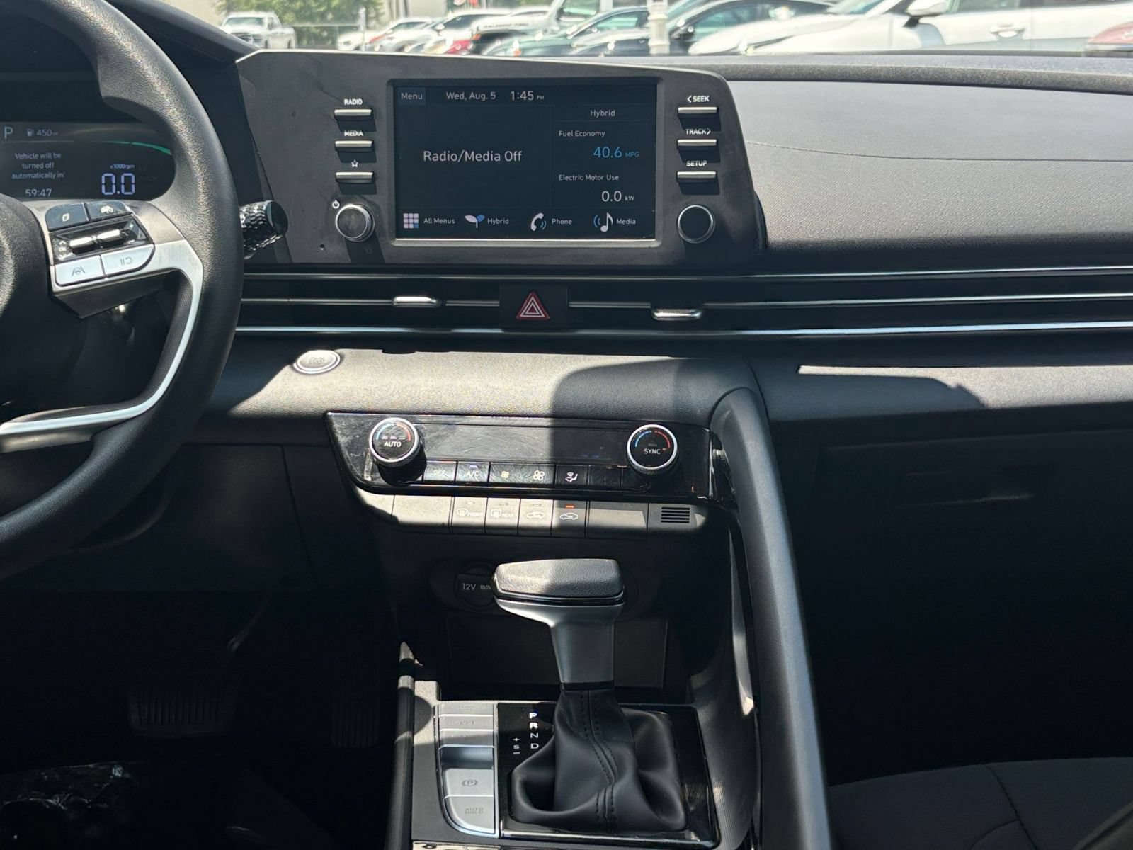 Used 2026 Hyundai Elantra Hybrid FWD image 16
