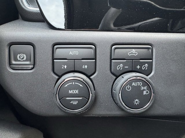 New 2025 Chevrolet Silverado 1500 LT w/ Protection Package image 30