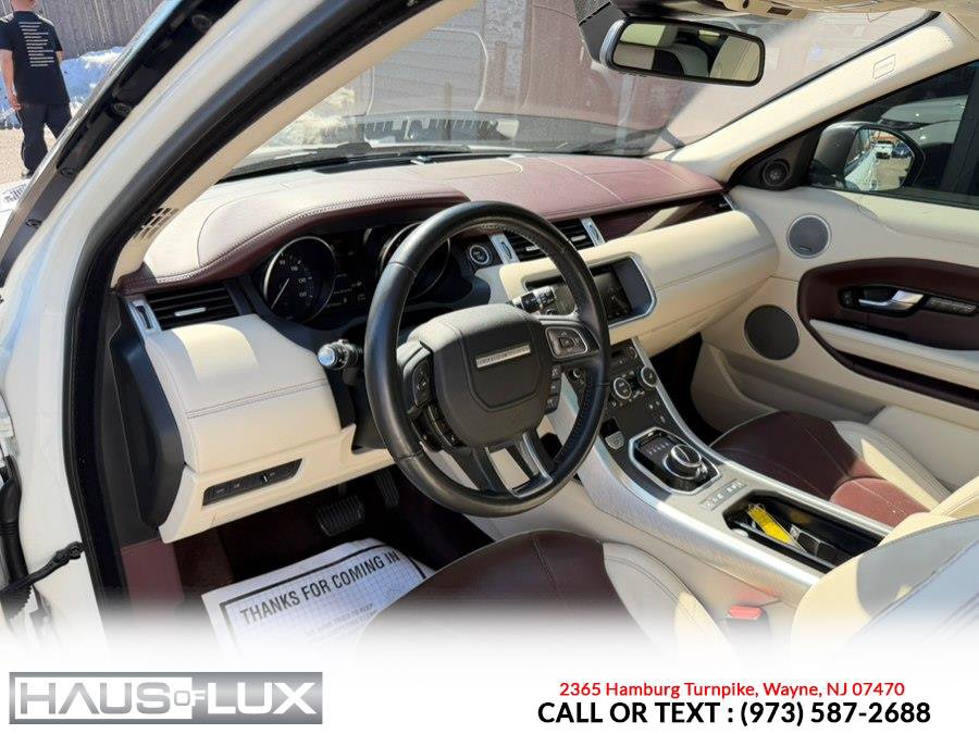 Used 2018 Land Rover Range Rover Evoque Autobiography image 20