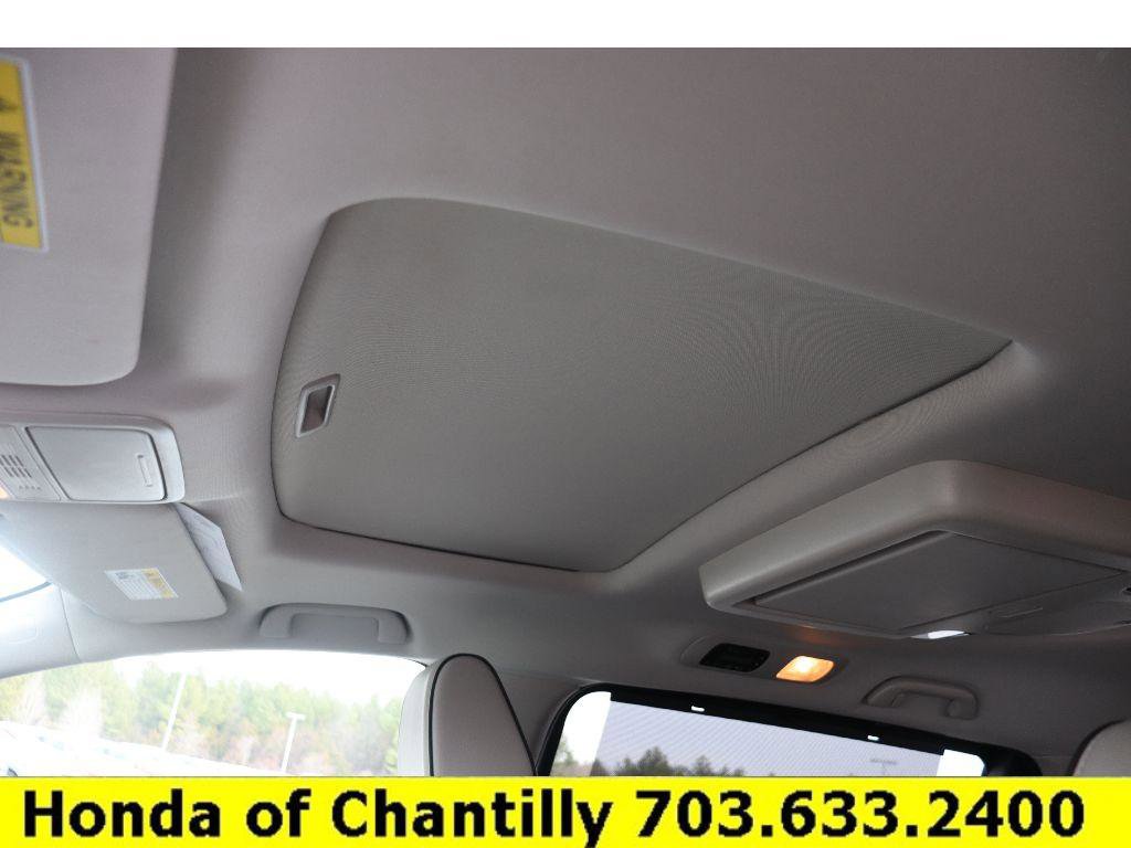 Certified 2025 Honda Odyssey Elite image 20