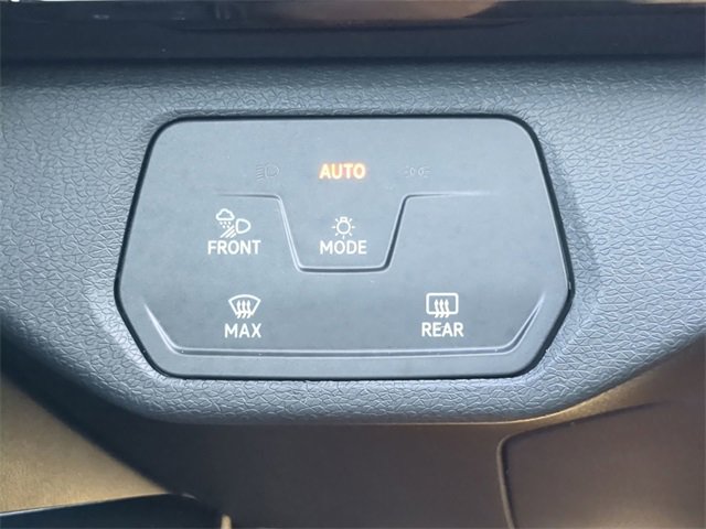 Certified 2021 Volkswagen ID.4 Pro S image 28