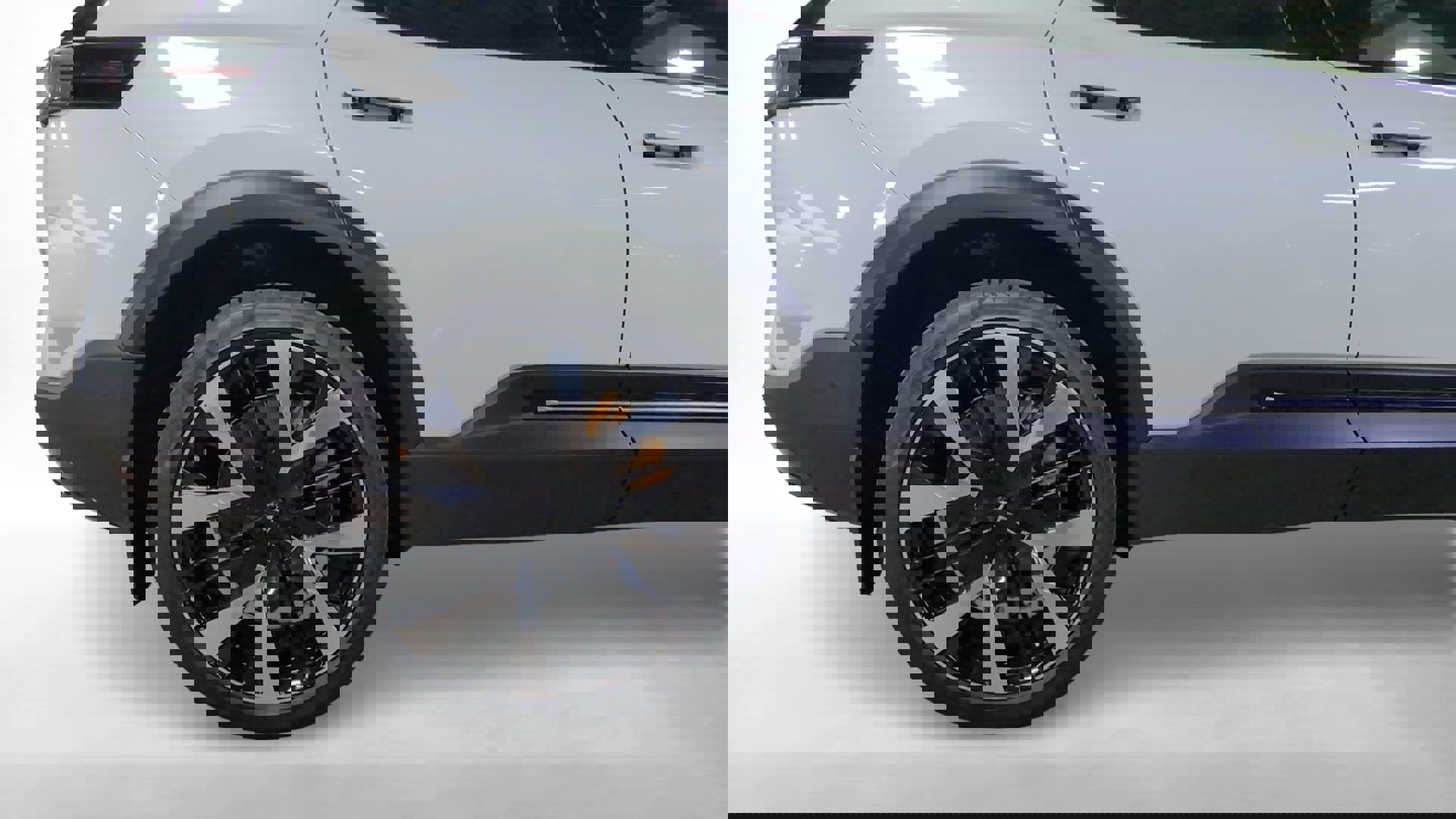 Used 2025 Polestar Polestar 3 image 24