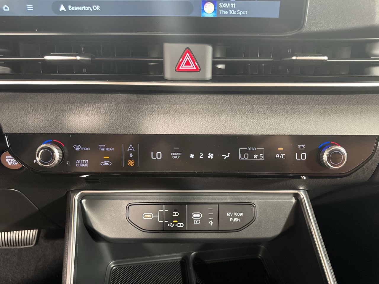 New 2026 Kia Carnival EX image 24