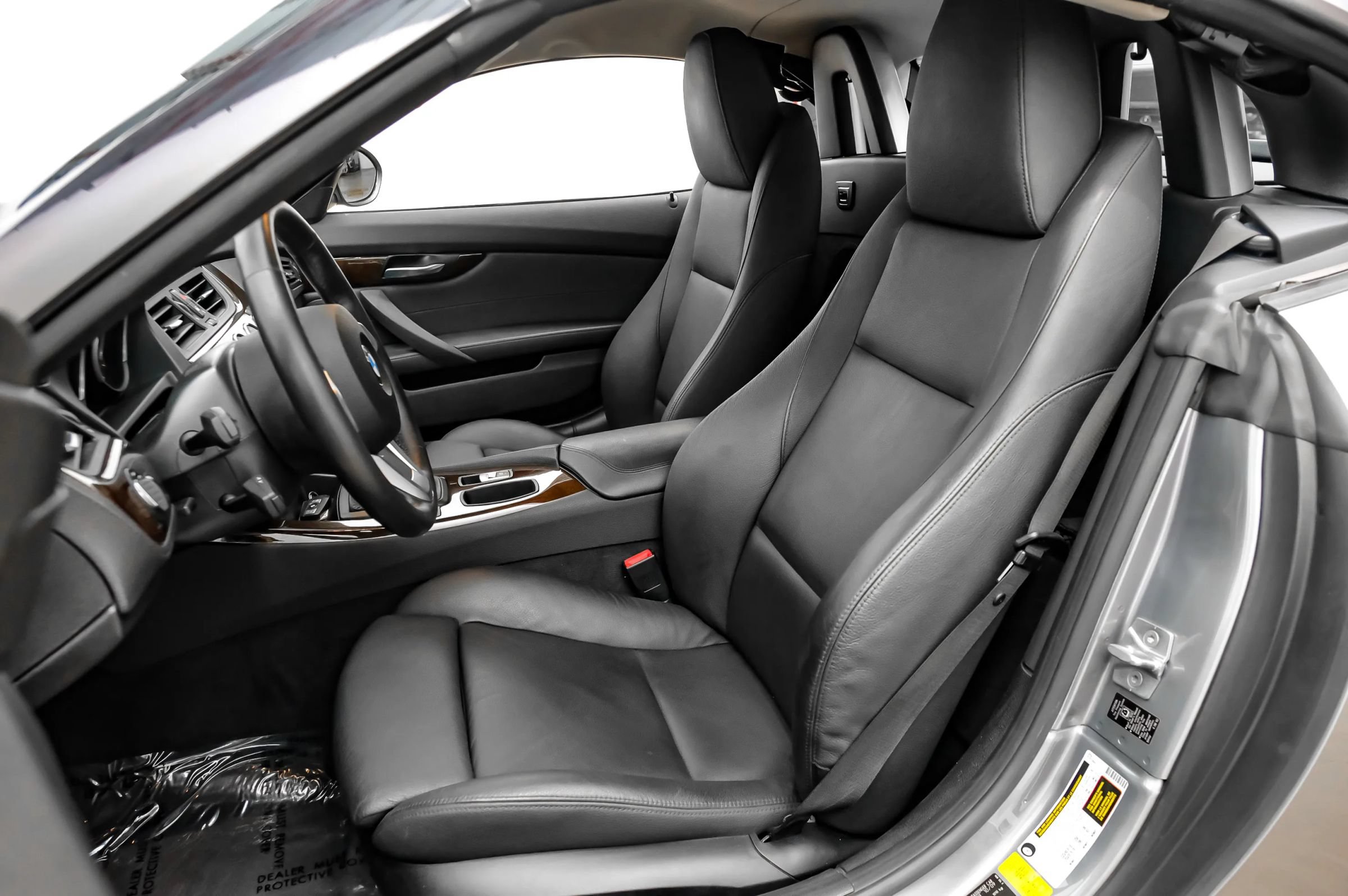 Used 2010 BMW Z4 sDrive30i RWD image 26
