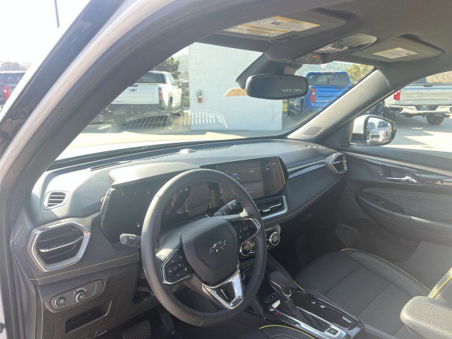 Used 2025 Chevrolet TrailBlazer ACTIV w/ Convenience Package image 10