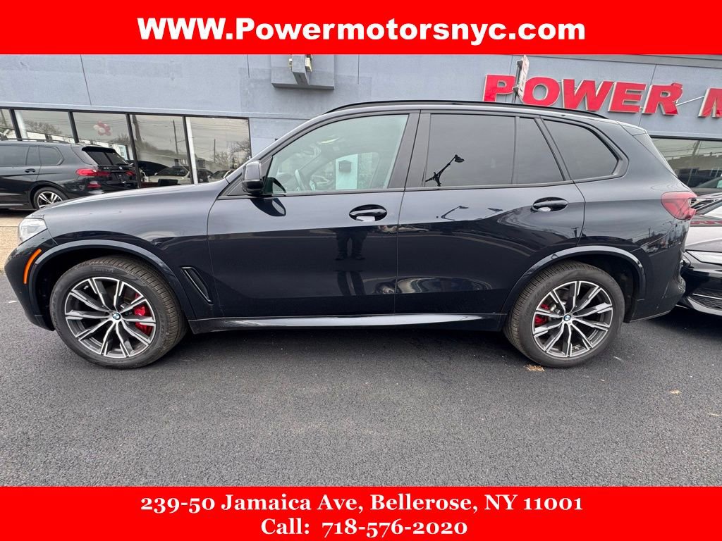 Used 2022 BMW X5 xDrive40i w/ M Sport Package AWD/4WD image 2