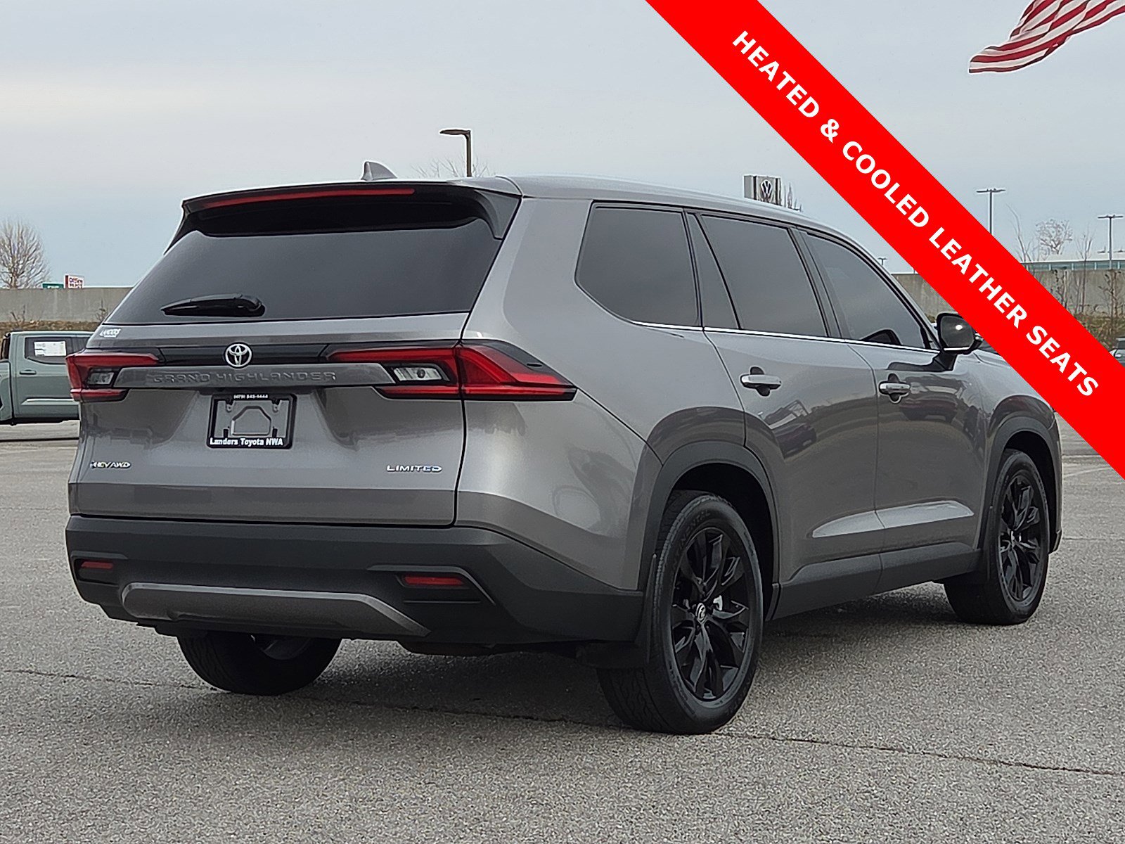Used 2025 Toyota Grand Highlander AWD Hybrid image 5
