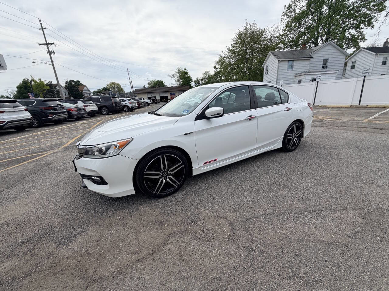 Used 2017 Honda Accord Sport image 27