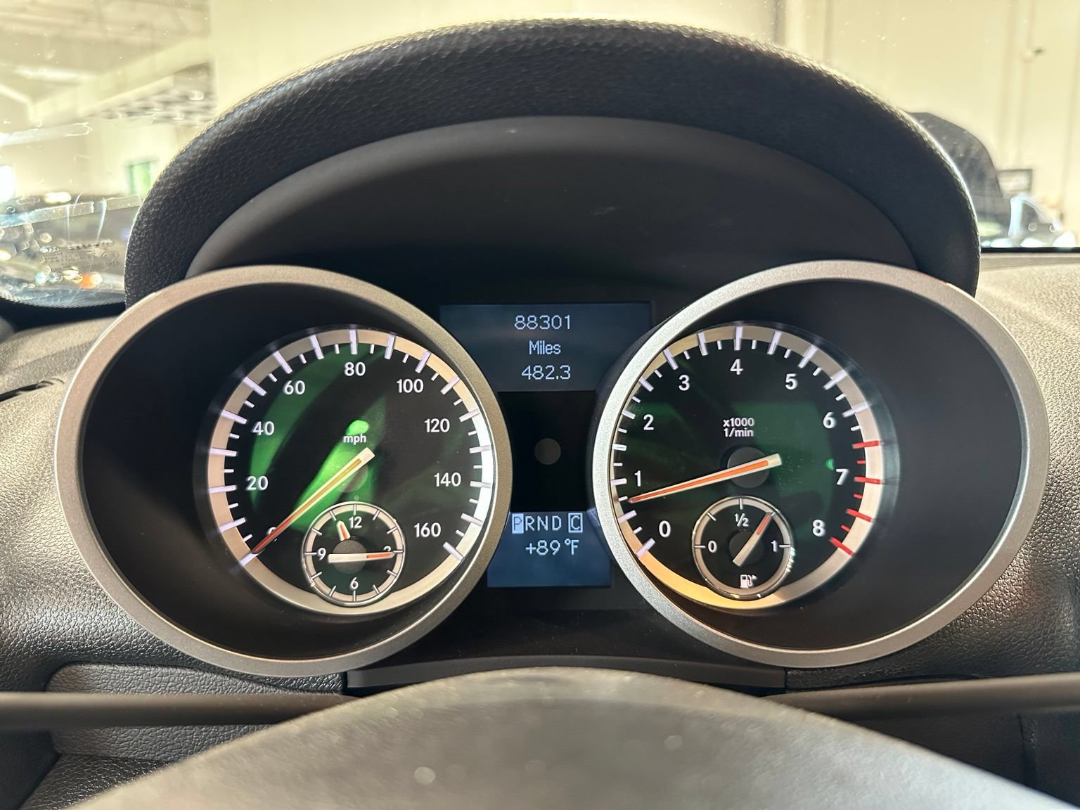 Used 2011 Mercedes-Benz SLK 300 image 23