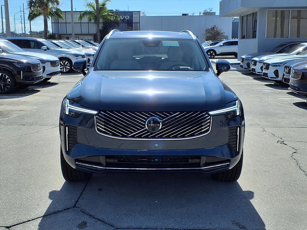 New 2026 Volvo XC90 B6 Ultra w/ Protection Package image 2