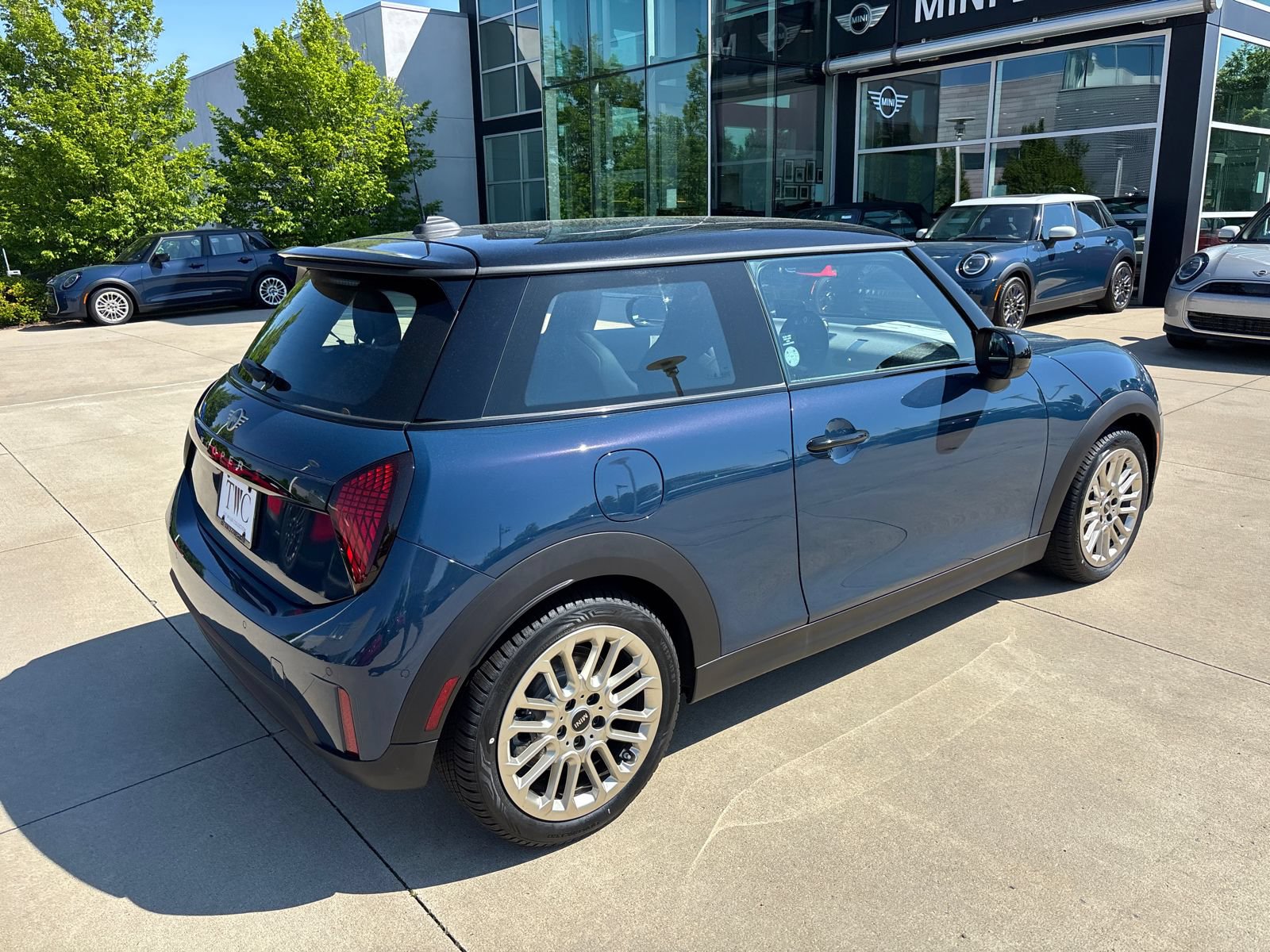 New 2026 MINI Cooper S FWD image 5