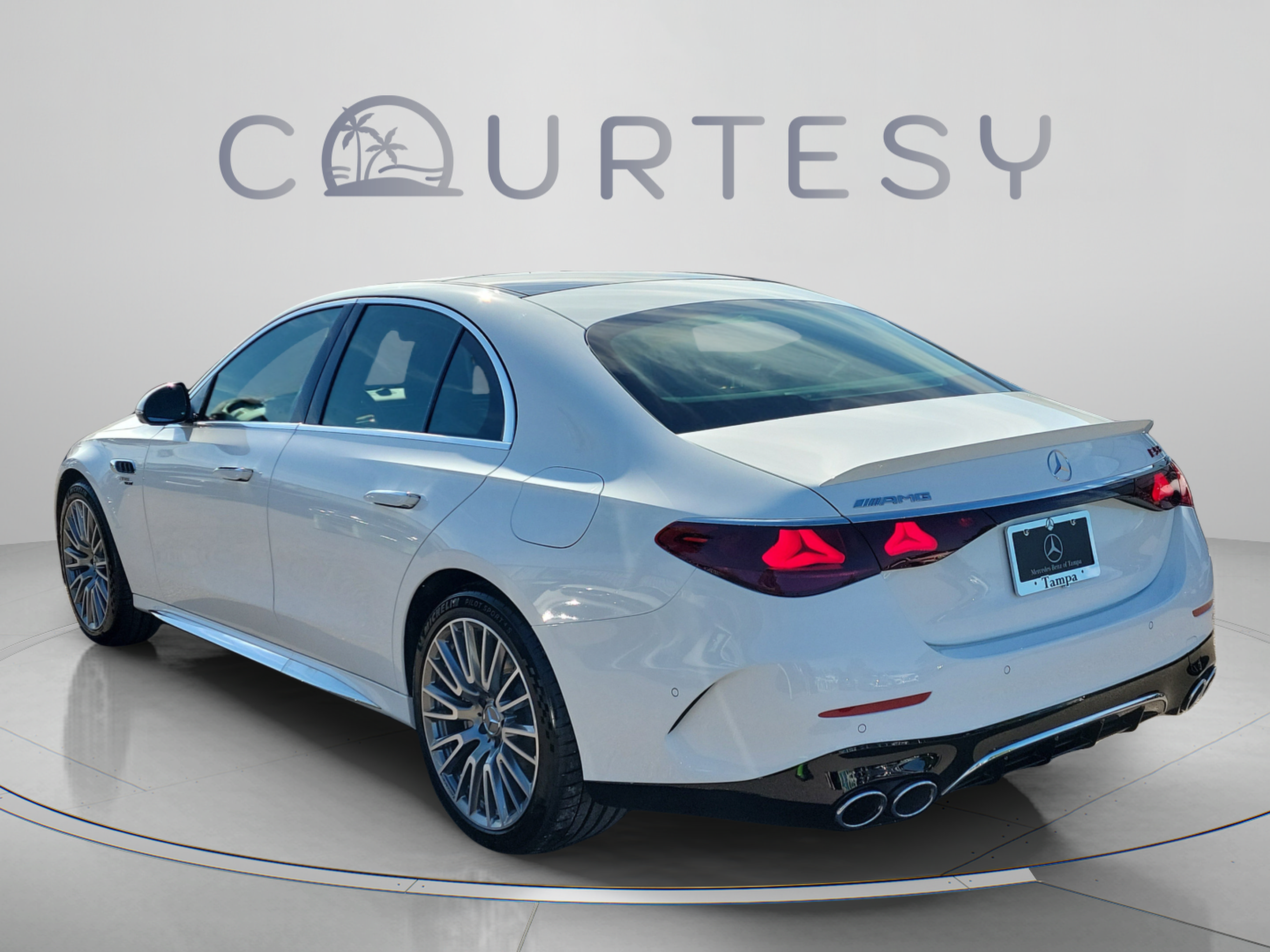 New 2026 Mercedes-Benz E 53 AMG e 4MATIC Sedan image 2